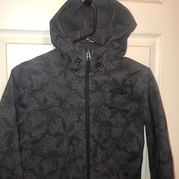 The North Face Jackets & Blazers - The North Face Jacket S/P